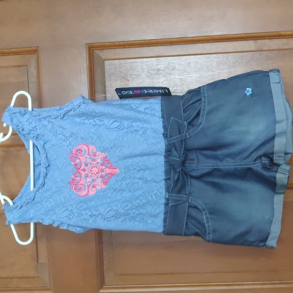 Adorable Blue Denim and Lace Romper With Embroidered Heart Front Detail Size 5/6 - Picture 1 of 6